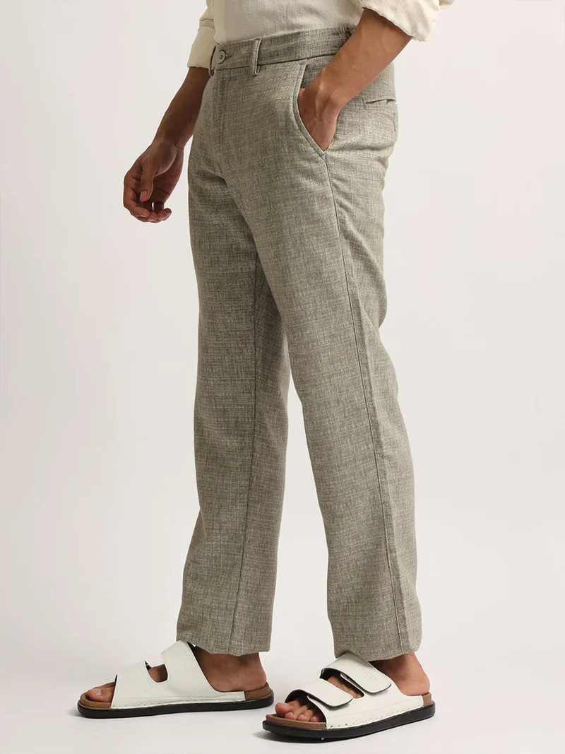 Maniac  Maniac Mens Solid Olive Elastic Linen Cotton Blend Trouser for Men | Best Price UAE